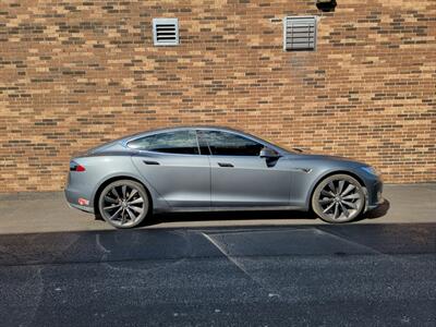 2013 Tesla Model S 85 -- 265 Miles on Full Charge --  1 Owner - NO Accident - Clean Title - Photo 5 - Wood Dale, IL 60191