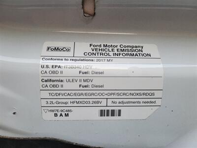 2017 Ford Transit 350 CARGO VAN -- 1 OWNER -- Power Stroke 3.2L Biodiesel Turbo - Backup Camera - Bluetooth - All Serviced - No Accident - Clean Title - Photo 23 - Wood Dale, IL 60191