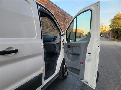 2017 Ford Transit 350 CARGO VAN -- 1 OWNER -- Power Stroke 3.2L Biodiesel Turbo - Backup Camera - Bluetooth - All Serviced - No Accident - Clean Title - Photo 14 - Wood Dale, IL 60191