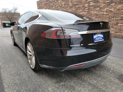 2013 Tesla Model S 60 -- FREE UNLIMITED SUPER CHARGING ---  200 Miles on Full Charge - Smart Air Suspension - Save $$$ on Gas - Charge & Drive - Clean Title - Photo 4 - Wood Dale, IL 60191