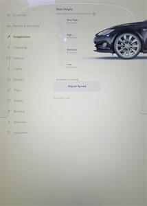 2013 Tesla Model S 60 -- FREE UNLIMITED SUPER CHARGING ---  200 Miles on Full Charge - Smart Air Suspension - Save $$$ on Gas - Charge & Drive - Clean Title - Photo 16 - Wood Dale, IL 60191