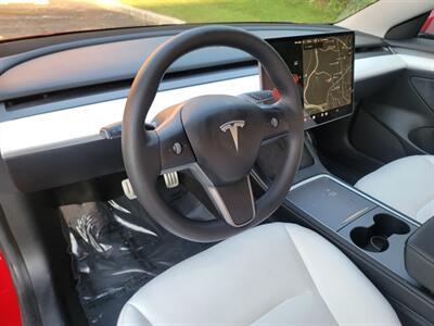 2021 Tesla Model 3 Dual Motor Performance AWD - 1 Owner -  265  Miles on Full Charge - Full-Self Driving Computer - Autopilot - Performance Brakes - Cold Weather Package - 20 " Performance Wheels - NO Accident - Clean Title - Photo 22 - Wood Dale, IL 60191