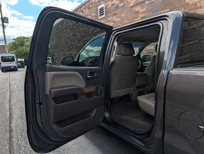 2015 GMC Sierra 1500 SLE 4X4 -- CREW CAB -- EcoTec3 5.3L V8 355hp - Navigation - Backup Camera - Bluetooth - Heated Seat - All Serviced - Clean Title - Photo 19 - Wood Dale, IL 60191
