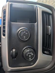 2015 GMC Sierra 1500 SLE 4X4 -- CREW CAB -- EcoTec3 5.3L V8 355hp - Navigation - Backup Camera - Bluetooth - Heated Seat - All Serviced - Clean Title - Photo 11 - Wood Dale, IL 60191