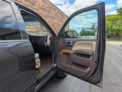 2015 GMC Sierra 1500 SLE 4X4 -- CREW CAB -- EcoTec3 5.3L V8 355hp - Navigation - Backup Camera - Bluetooth - Heated Seat - All Serviced - Clean Title - Photo 18 - Wood Dale, IL 60191