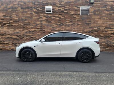 2022 Tesla Model Y Long Range AWD -- 7 PASSENGERS -  260 Miles on Full Charge - Full-Self Driving Computer - Autopilot - NO Accident - Clean Title - WARRANTY until 2030 - Photo 6 - Wood Dale, IL 60191