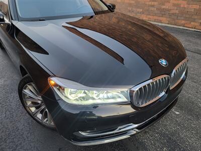 2017 BMW 750Li xDrive - 4.4L Twin Turbo V8 445hp -  Navigation - Backup Camera - Fully Loaded - All Serviced - Canada Edition - Clean Title - Photo 37 - Wood Dale, IL 60191