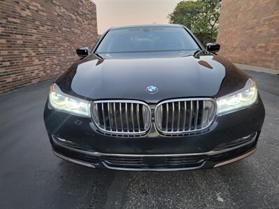 2017 BMW 750Li xDrive - 4.4L Twin Turbo V8 445hp -  Navigation - Backup Camera - Fully Loaded - All Serviced - Canada Edition - Clean Title - Photo 40 - Wood Dale, IL 60191
