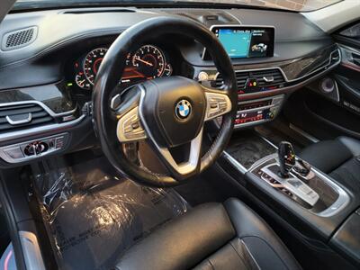 2017 BMW 750Li xDrive - 4.4L Twin Turbo V8 445hp -  Navigation - Backup Camera - Fully Loaded - All Serviced - Canada Edition - Clean Title - Photo 9 - Wood Dale, IL 60191