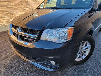 2017 Dodge Grand Caravan SXT -- Power Sliding Doors - Pentastar 3.6L Engine  - Backup Camera - Bluetooth - NO Accident - Clean Title - Photo 36 - Wood Dale, IL 60191