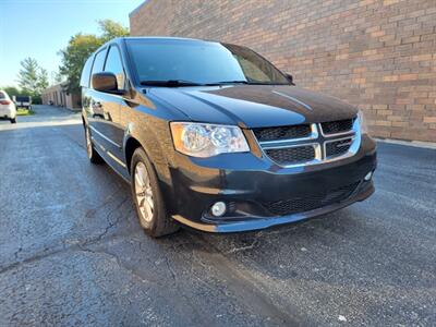 2017 Dodge Grand Caravan SXT -- Power Sliding Doors - Pentastar 3.6L Engine  - Backup Camera - Bluetooth - NO Accident - Clean Title - Photo 37 - Wood Dale, IL 60191