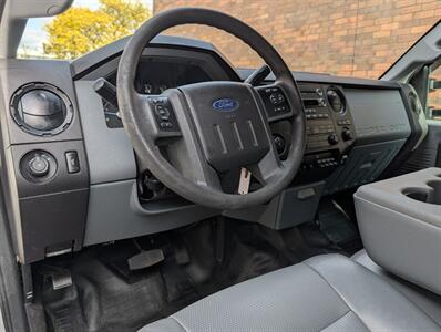 2015 Ford F-250 Super Duty XL - 4X4 -- FX4 Off Road -- SuperCab --  Power Stroke 6.7L Biodiesel Turbo V8 - Backup Camera - NO Accident - All Serviced - Clean Title - Photo 12 - Wood Dale, IL 60191