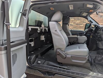 2015 Ford F-250 Super Duty XL - 4X4 -- FX4 Off Road -- SuperCab --  Power Stroke 6.7L Biodiesel Turbo V8 - Backup Camera - NO Accident - All Serviced - Clean Title - Photo 21 - Wood Dale, IL 60191