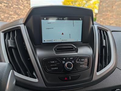 2016 Ford Transit 350 XLT - 15 Passengers - Navigation - Backup Camera - Bluetooth - NO Accident - Clean Title - All Serviced - Photo 11 - Wood Dale, IL 60191