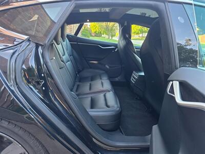 2017 Tesla Model S P100D AWD -- Performance with Ludicrous Mode -  Full Self-Driving Computer - Auto Pilot - Ultra High Fidelity Sound - Subzero Weather Package - Premium Upgrades Package - Smart Air Suspension - Photo 29 - Wood Dale, IL 60191