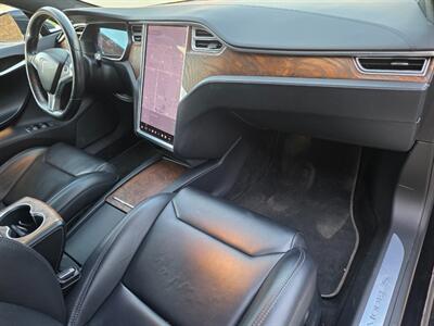 2017 Tesla Model S P100D AWD -- Performance with Ludicrous Mode -  Full Self-Driving Computer - Auto Pilot - Ultra High Fidelity Sound - Subzero Weather Package - Premium Upgrades Package - Smart Air Suspension - Photo 21 - Wood Dale, IL 60191