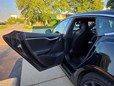 2017 Tesla Model S P100D AWD -- Performance with Ludicrous Mode -  Full Self-Driving Computer - Auto Pilot - Ultra High Fidelity Sound - Subzero Weather Package - Premium Upgrades Package - Smart Air Suspension - Photo 24 - Wood Dale, IL 60191