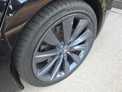 2017 Tesla Model S P100D AWD -- Performance with Ludicrous Mode -  Full Self-Driving Computer - Auto Pilot - Ultra High Fidelity Sound - Subzero Weather Package - Premium Upgrades Package - Smart Air Suspension - Photo 33 - Wood Dale, IL 60191