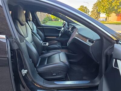 2017 Tesla Model S P100D AWD -- Performance with Ludicrous Mode -  Full Self-Driving Computer - Auto Pilot - Ultra High Fidelity Sound - Subzero Weather Package - Premium Upgrades Package - Smart Air Suspension - Photo 27 - Wood Dale, IL 60191