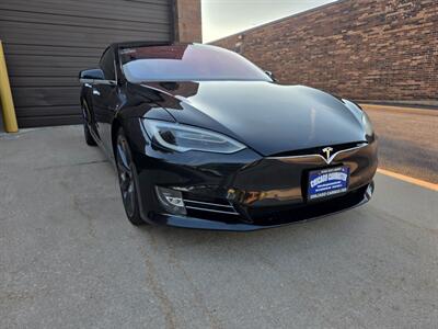 2017 Tesla Model S P100D AWD -- Performance with Ludicrous Mode -  Full Self-Driving Computer - Auto Pilot - Ultra High Fidelity Sound - Subzero Weather Package - Premium Upgrades Package - Smart Air Suspension - Photo 38 - Wood Dale, IL 60191