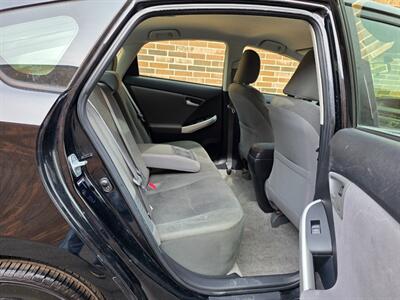 2012 Toyota Prius Three -- Navigation -- Backup Camera - Bluetooth - All Serviced - Clean Title - Photo 22 - Wood Dale, IL 60191