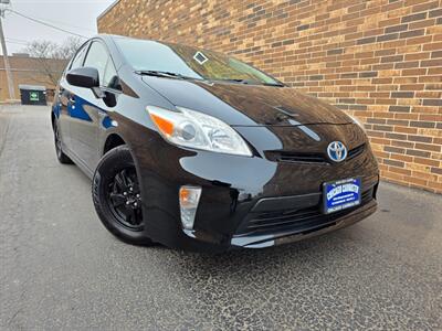 2012 Toyota Prius Three -- Navigation -- Backup Camera - Bluetooth - All Serviced - Clean Title - Photo 3 - Wood Dale, IL 60191