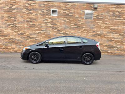 2012 Toyota Prius Three -- Navigation -- Backup Camera - Bluetooth - All Serviced - Clean Title - Photo 6 - Wood Dale, IL 60191