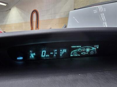 2012 Toyota Prius Three -- Navigation -- Backup Camera - Bluetooth - All Serviced - Clean Title - Photo 9 - Wood Dale, IL 60191