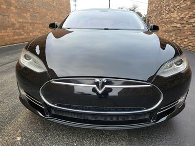 2013 Tesla Model S 85  - 260 Miles Full Charge - Save $$$ on Gas  - Charge & Drive - Subzero Weather Package - All Glass Panoramic Roof - Clean Title - Photo 38 - Wood Dale, IL 60191