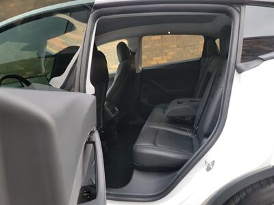2020 Tesla Model Y Performance AWD -- 255 Miles on Full Charge -  Full self-Driving Computer - Auto Pilot - 21 " Wheels - 1 Owner - NO Accident - Clean Title WARRANTY - Photo 17 - Wood Dale, IL 60191