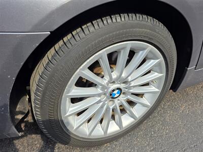 2012 BMW 535i xDrive AWD -- Navigation - Backup Camera -  Bluetooth - Sunroof - NO Accident - Clean Title - All Serviced - Photo 29 - Wood Dale, IL 60191