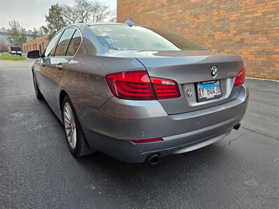 2012 BMW 535i xDrive AWD -- Navigation - Backup Camera -  Bluetooth - Sunroof - NO Accident - Clean Title - All Serviced - Photo 4 - Wood Dale, IL 60191