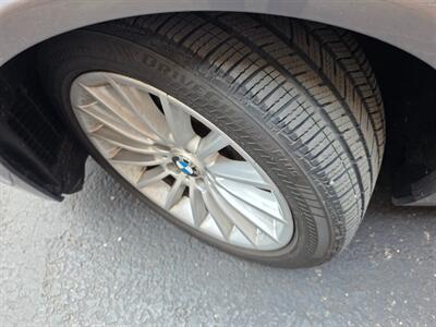 2012 BMW 535i xDrive AWD -- Navigation - Backup Camera -  Bluetooth - Sunroof - NO Accident - Clean Title - All Serviced - Photo 28 - Wood Dale, IL 60191