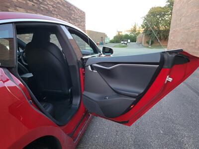 2020 Tesla Model S Long Range Plus - 340 Miles on Full Charge - Full Self-driving Computer - Adaptive Suspension - Cold Weather Package - Glass Roof - Auto Pilot - 1 Owner - NO Accident - Clean Title - WARRANTY - Photo 28 - Wood Dale, IL 60191