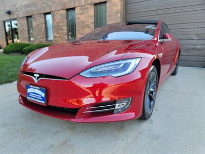 2018 Tesla Model S 100D Long Range AWD -- Only 55K Miles -  381 Miles on Full Charge - Ultra High Fidelity Sound - Sunroof - Smart Air Suspension - Photo 41 - Wood Dale, IL 60191