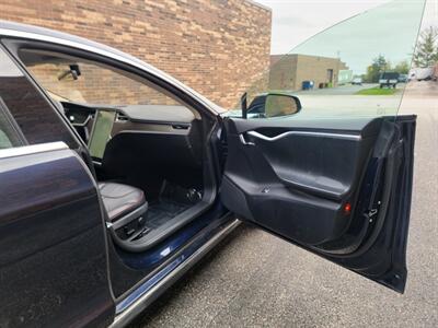 2013 Tesla Model S P85 Performance Package -  260 Miles Full Charge  - Ultra High Fidelity Sound - Subzero Weather Package - All Glass Panoramic Roof - Smart Air Suspension - Tech Package - Photo 30 - Wood Dale, IL 60191