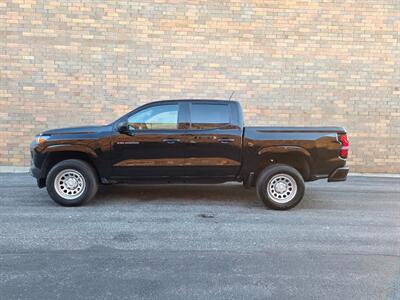 2025 Chevrolet Colorado Work Truck -- Only 11K Miles -- Navigation -  TurboMax 2.7L Turbo I4 310hp - Backup Camera - Bluetooth - Crew Cab - All Serviced - Clean Title - Warranty - Photo 7 - Wood Dale, IL 60191