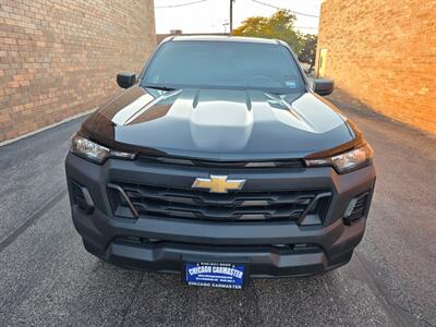 2025 Chevrolet Colorado Work Truck -- Only 11K Miles -- Navigation -  TurboMax 2.7L Turbo I4 310hp - Backup Camera - Bluetooth - Crew Cab - All Serviced - Clean Title - Warranty - Photo 5 - Wood Dale, IL 60191