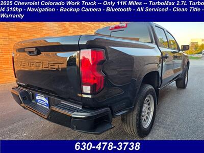 2025 Chevrolet Colorado Work Truck -- Only 11K Miles -- Navigation -  TurboMax 2.7L Turbo I4 310hp - Backup Camera - Bluetooth - Crew Cab - All Serviced - Clean Title - Warranty - Photo 2 - Wood Dale, IL 60191