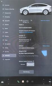 2016 Tesla Model X 75D AWD -- Only 57K Miles - Miles on Full Charge - 3rd Row Seat - Ultra High Fidelity Sound - Autopilot - Subzero Weather Package - Premium Upgrades Package - Smart Air Suspension - Technology Package - Clean Title - Photo 10 - Wood Dale, IL 60191