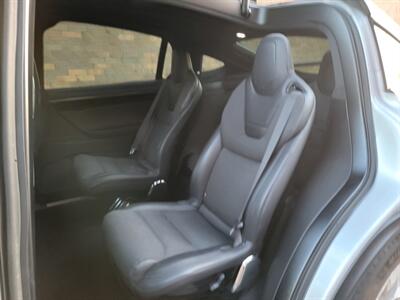 2016 Tesla Model X 75D AWD -- Only 57K Miles - Miles on Full Charge - 3rd Row Seat - Ultra High Fidelity Sound - Autopilot - Subzero Weather Package - Premium Upgrades Package - Smart Air Suspension - Technology Package - Clean Title - Photo 27 - Wood Dale, IL 60191