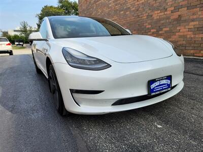2018 Tesla Model 3 Long Range -- Full Self-driving Included -  260 Miles on Full Charge - Premium Audio System - NO Accident - Clean Title - Photo 39 - Wood Dale, IL 60191