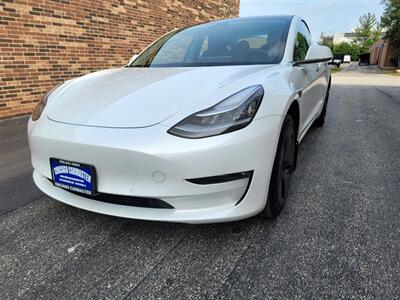 2018 Tesla Model 3 Long Range -- Full Self-driving Included -  260 Miles on Full Charge - Premium Audio System - NO Accident - Clean Title - Photo 40 - Wood Dale, IL 60191