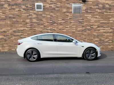 2018 Tesla Model 3 Long Range -- Full Self-driving Included -  260 Miles on Full Charge - Premium Audio System - NO Accident - Clean Title - Photo 6 - Wood Dale, IL 60191