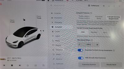 2018 Tesla Model 3 Long Range -- Full Self-driving Included -  260 Miles on Full Charge - Premium Audio System - NO Accident - Clean Title - Photo 13 - Wood Dale, IL 60191