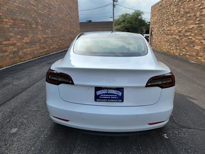 2018 Tesla Model 3 Long Range -- Full Self-driving Included -  260 Miles on Full Charge - Premium Audio System - NO Accident - Clean Title - Photo 8 - Wood Dale, IL 60191