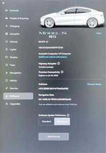 2015 Tesla Model S 85 -- 275 Miles on Full Charge --  Ultra High Fidelity Sound - Autopilot - Tech Package with Autopilot - All Serviced - Clean Title - Photo 9 - Wood Dale, IL 60191