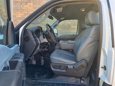 2016 Ford F-250 Super Duty XL 4X4 - Only 41K Miles - 8Ft Bed Liner  - Snow Plow Package with Brackets - Power Window and Lock - NO Accident - Clean Title - All Serviced - Photo 16 - Wood Dale, IL 60191