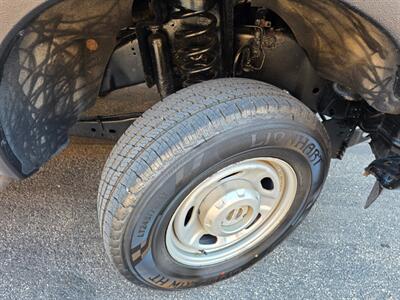 2016 Ford F-250 Super Duty XL 4X4 - Only 41K Miles - 8Ft Bed Liner  - Snow Plow Package with Brackets - Power Window and Lock - NO Accident - Clean Title - All Serviced - Photo 24 - Wood Dale, IL 60191