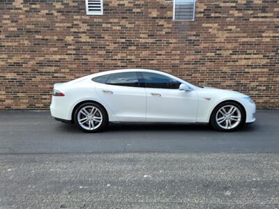 2015 Tesla Model S 70D AWD - 55K  Miles - Autopilot with convenience  features - Subzero Weather Package - Premium Upgrade Package - Smart Air Suspension - Power and Lighting Package - NO Accident - Clean Title - Photo 5 - Wood Dale, IL 60191